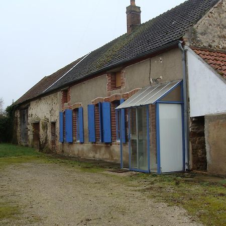 Vila La Cerisaie Ferreux Exteriér fotografie